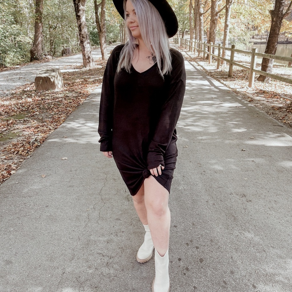 Black long sleeve dress
